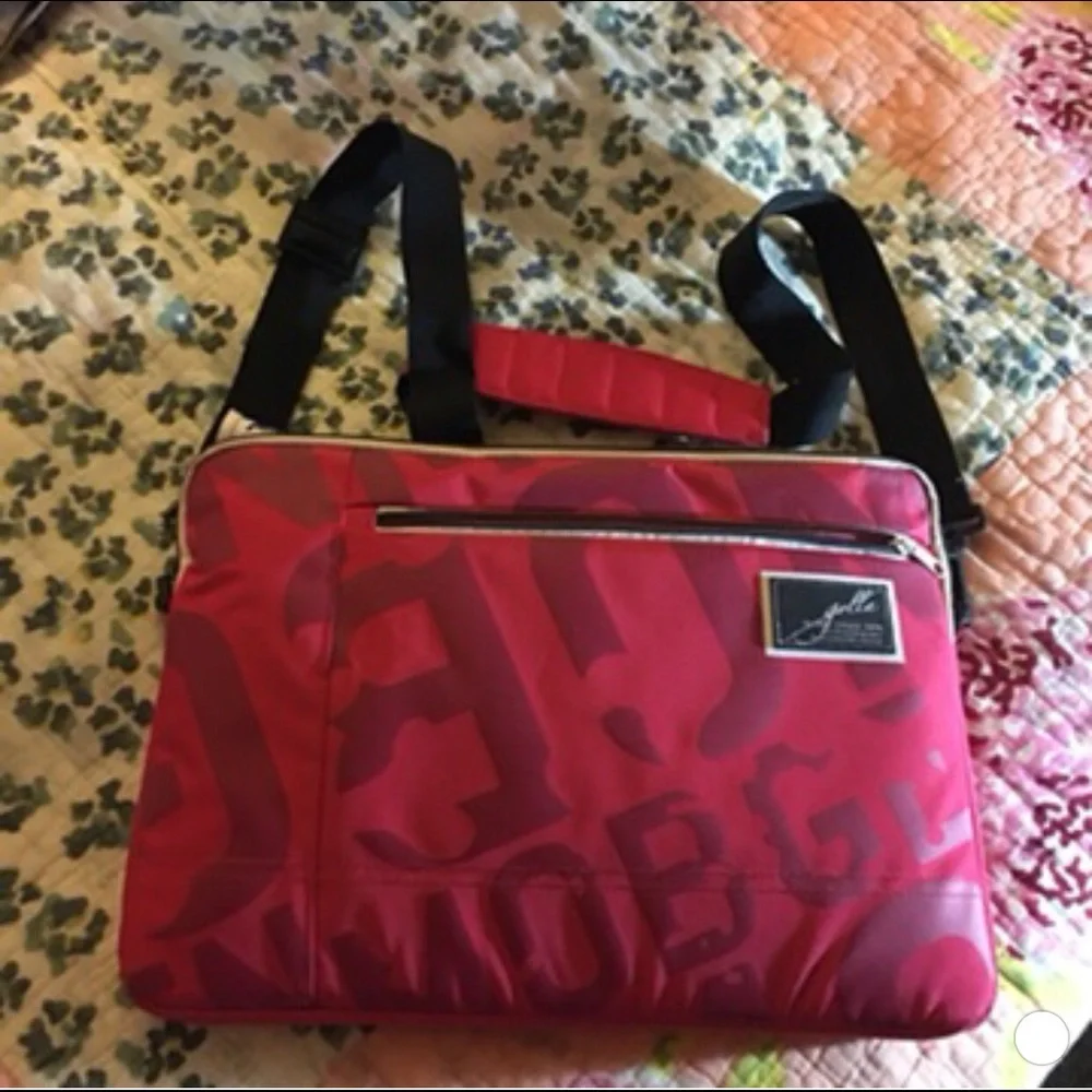 Golla NWOT Pink Padded Messenger Laptop Crossbody